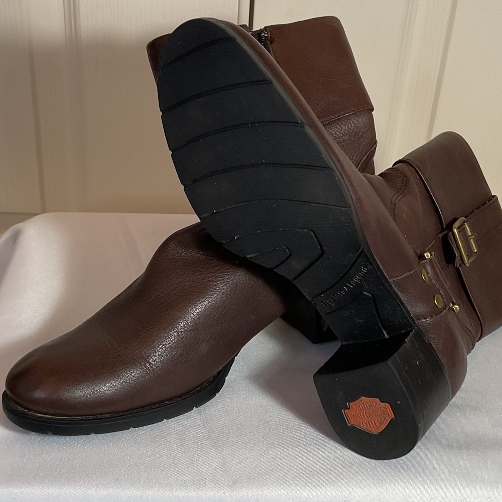 Harley-Davidson Women’s Dark Brown Heeled Boots - Picture 3 of 7